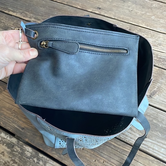 Faux Leather Shoulder Bag purse - Picture 4 of 12